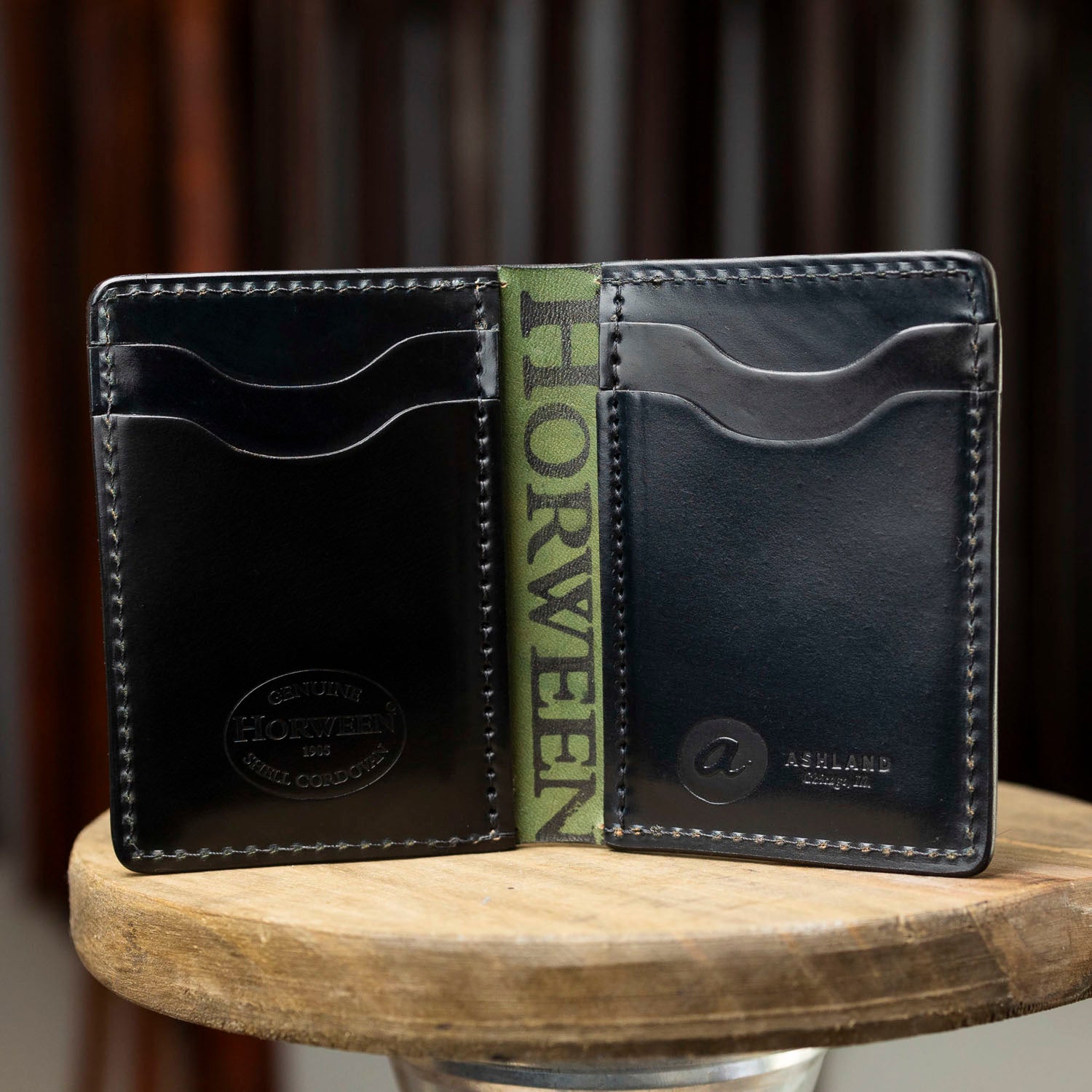 B-Grade Vertical Bugs Moran