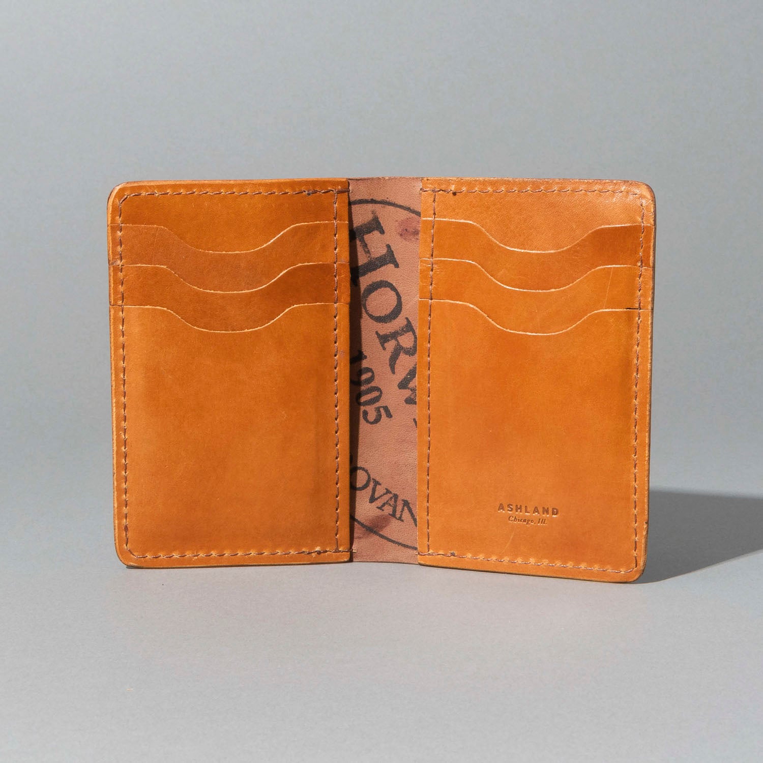 One-Off 8-Slot Vertical Bugs Moran