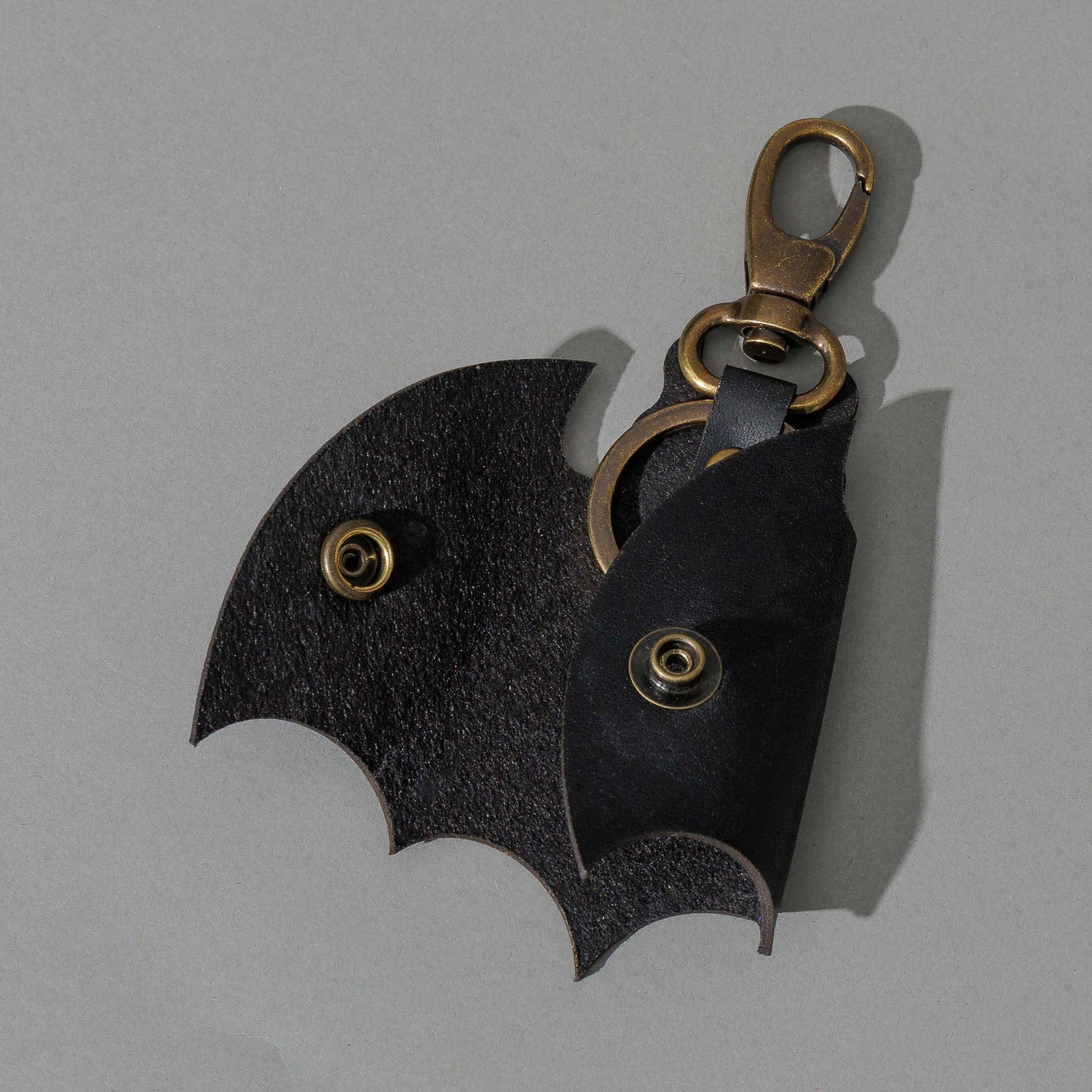 Bat Leather Key Case in Black Dublin, back view, shot 1