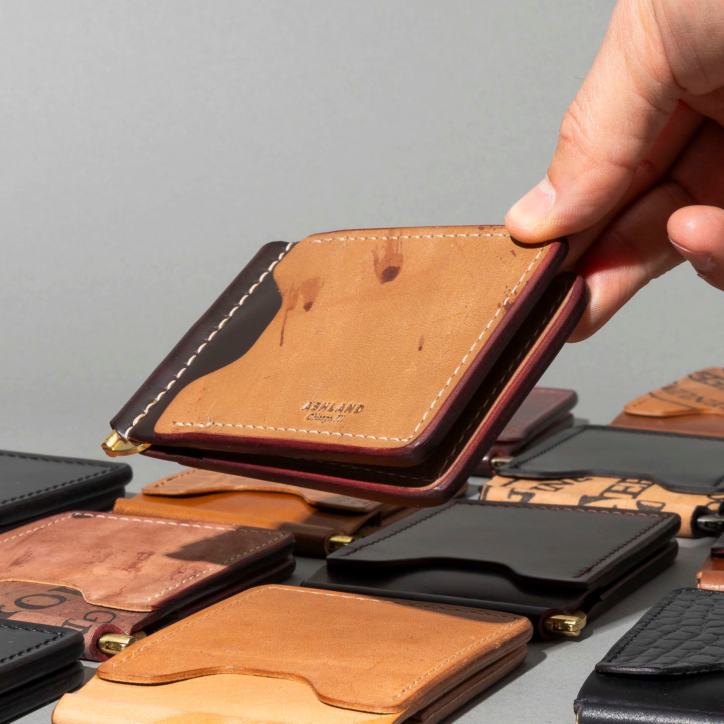 Shell Cordovan Mystery Capone Money Clip