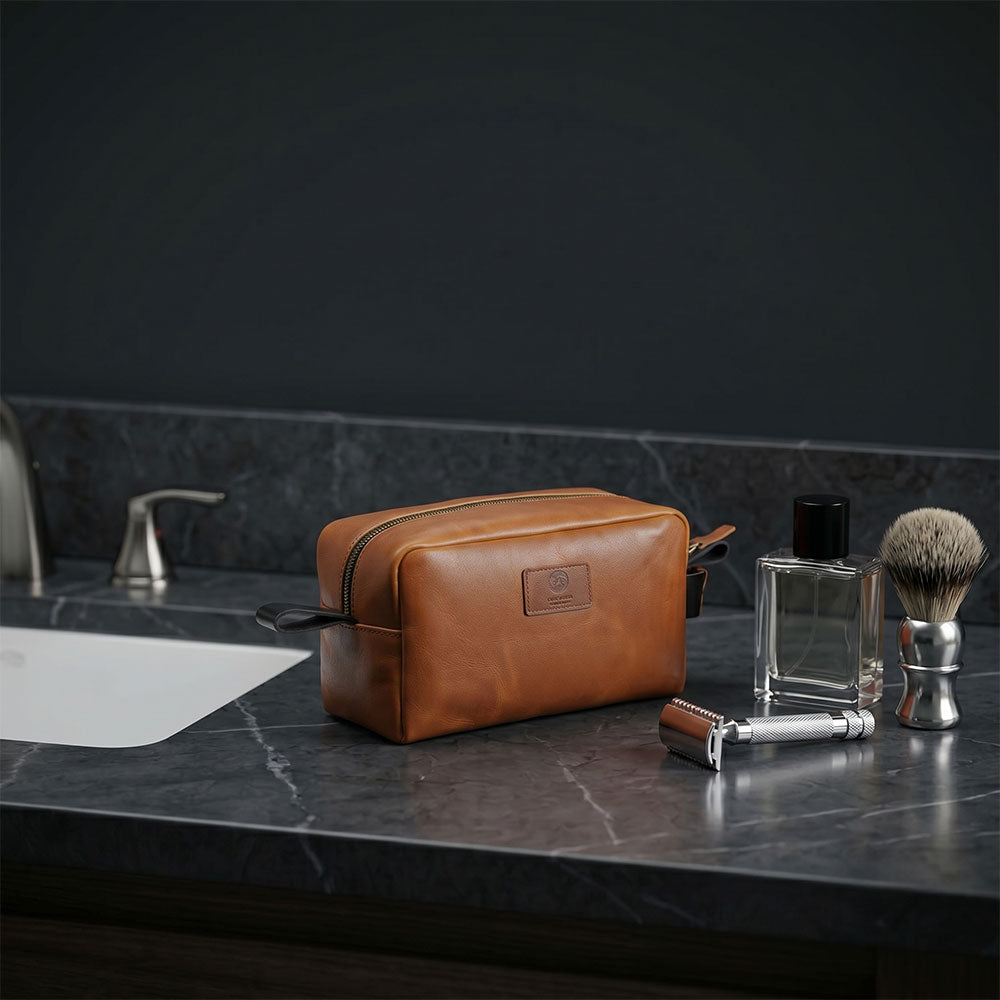 PREORDER The Classic Dopp Kit