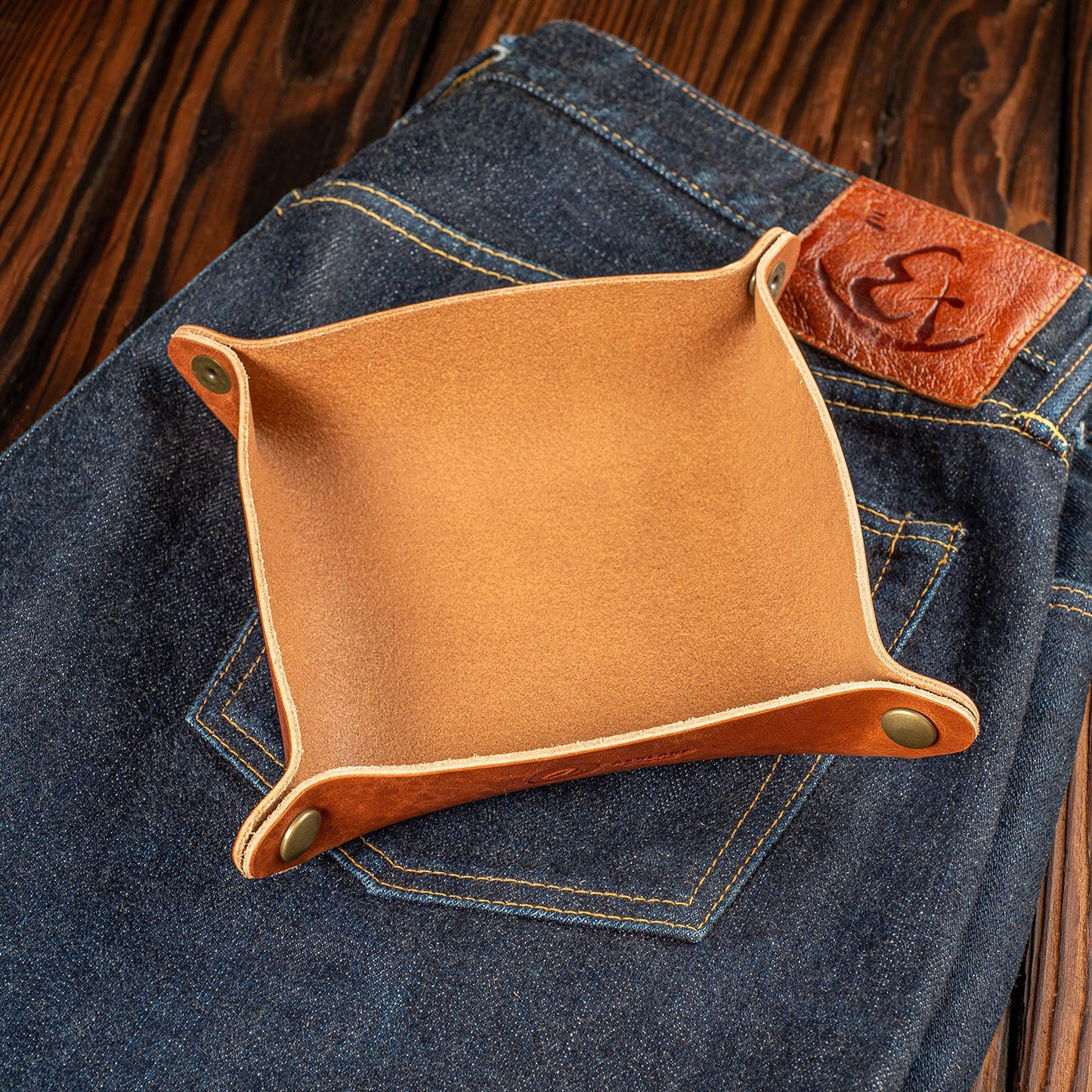 leather valet tray