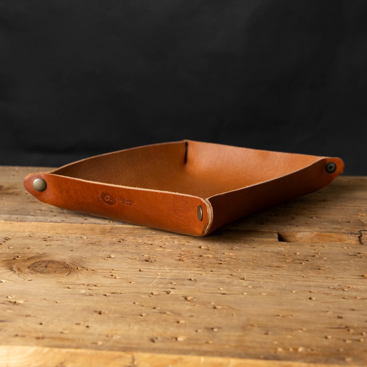 B-Grade XL Valet Tray