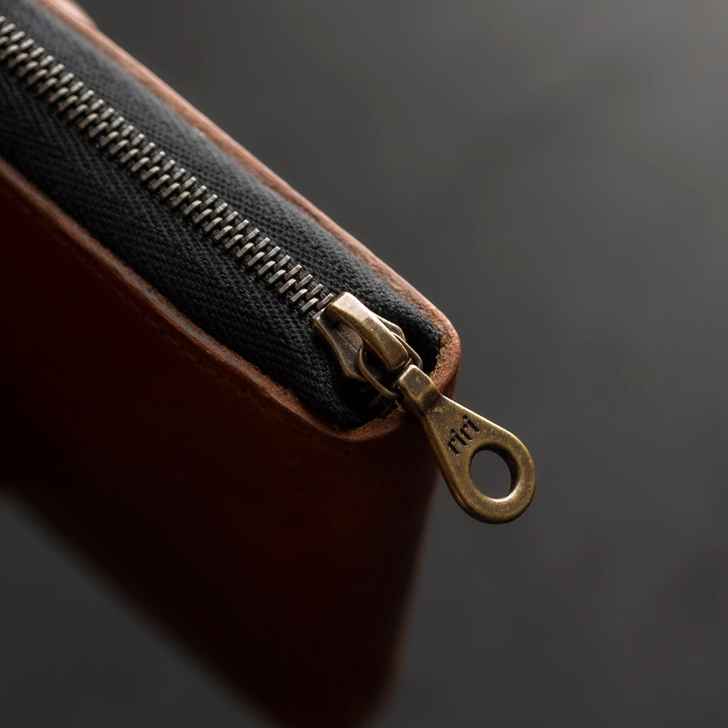 Small Zip Wallet – Horween Leather Zip Wallet, USA Made