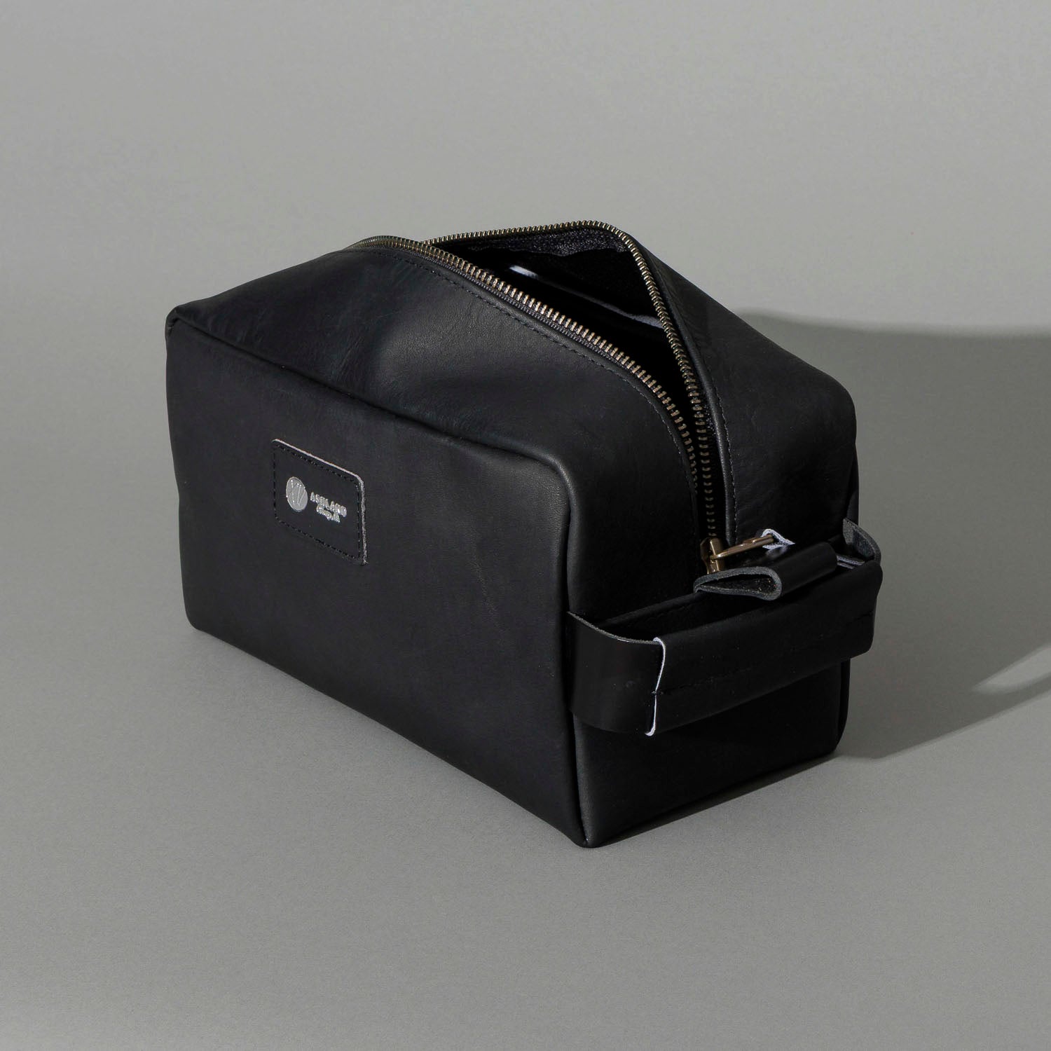 One-Off Dopp Kit