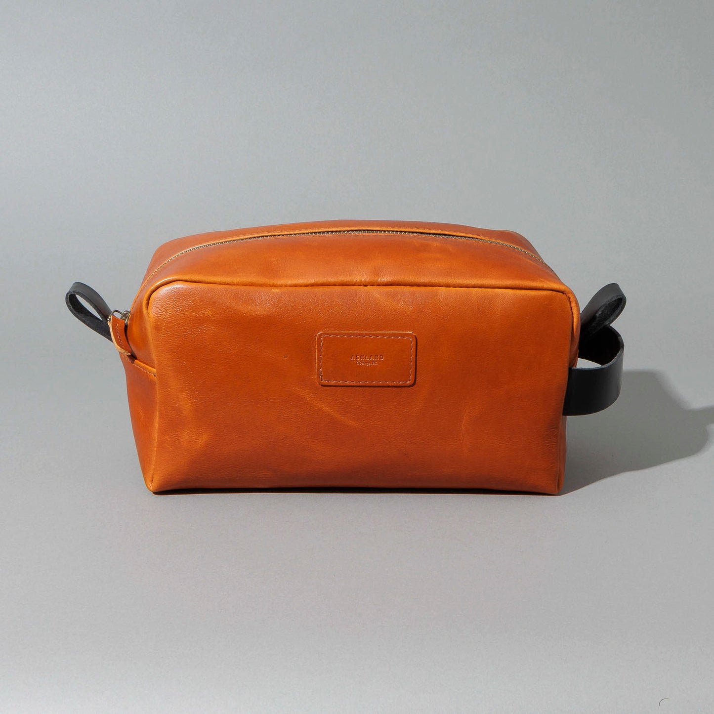 One-Off Classic Dopp Kit