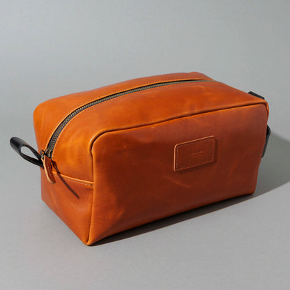 One-Off Classic Dopp Kit