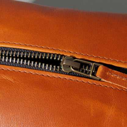 One-Off Classic Dopp Kit