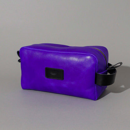One-Off Classic Dopp Kit