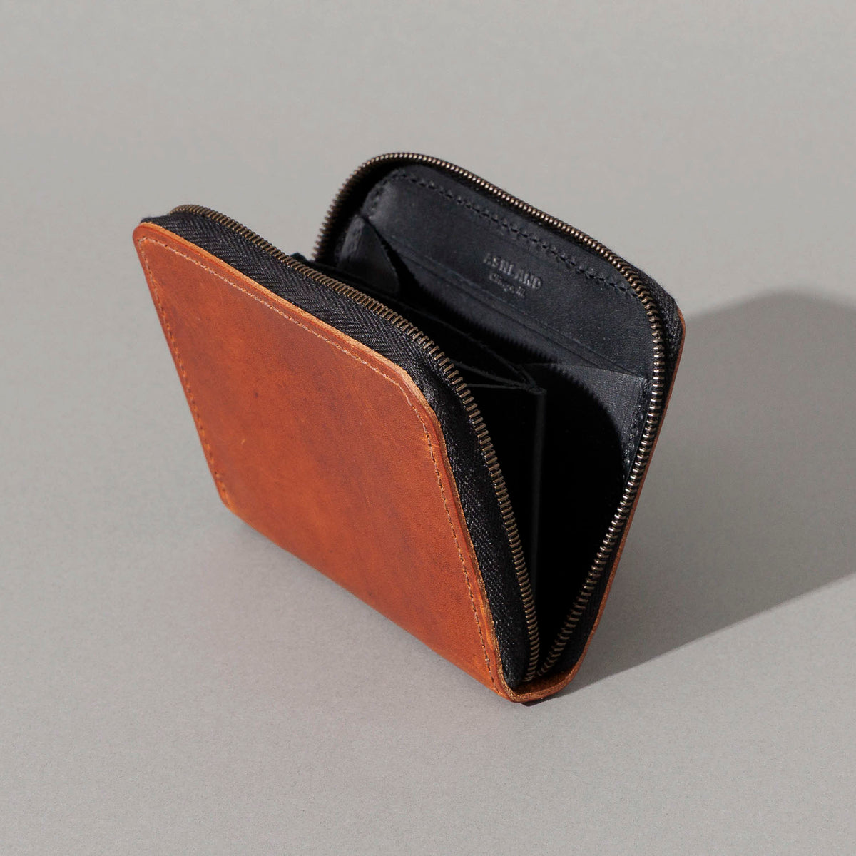 B-Grade Small Zip
