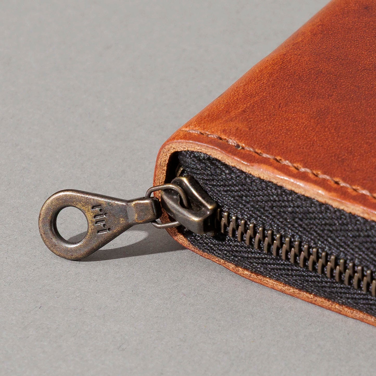 B-Grade Small Zip