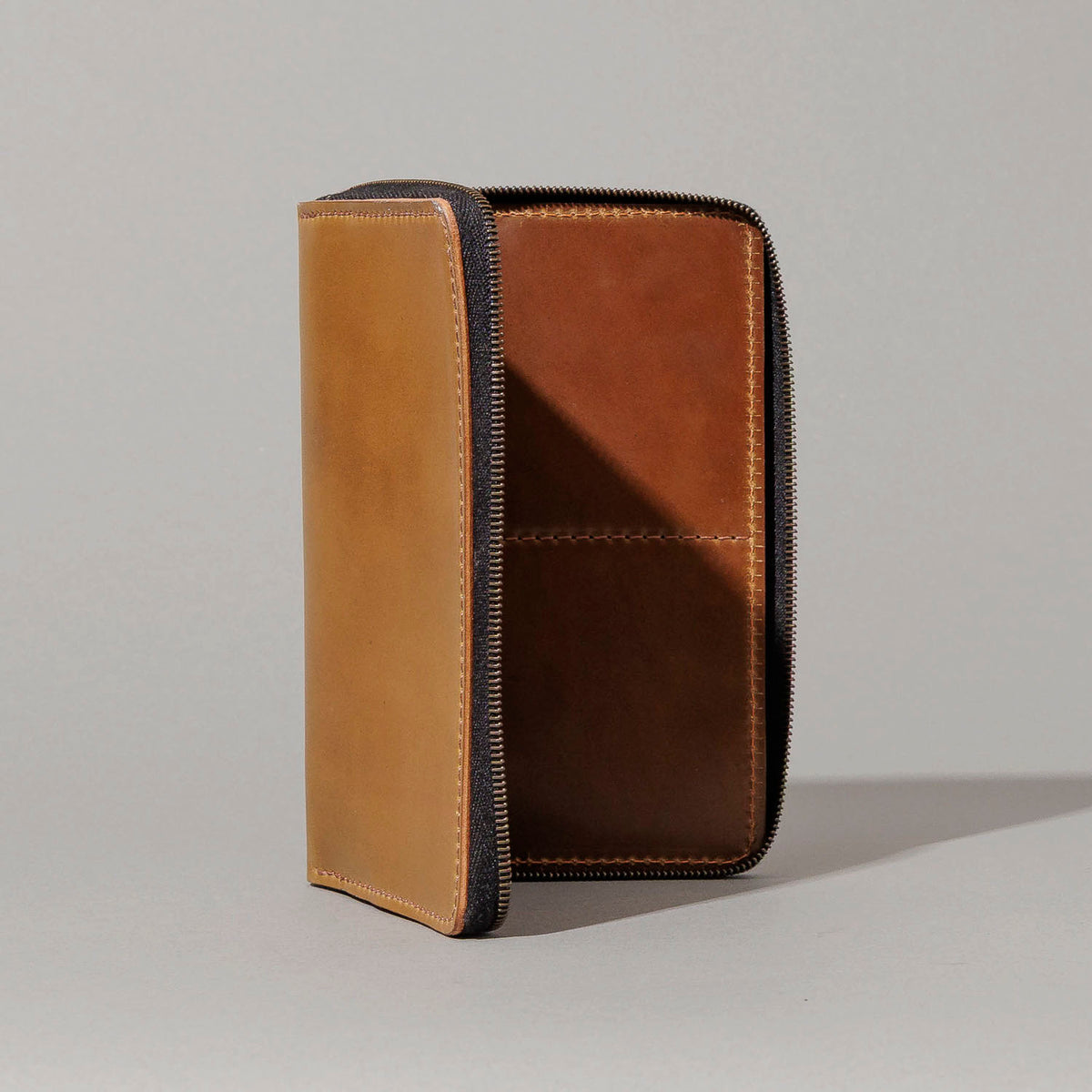 One-Off Prototype Zipper Passport & Field Notes Holder