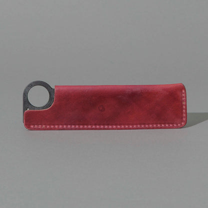 Chicago Comb and Leather Sheath in Marbled Ultraviolet Shell Cordovan, back view