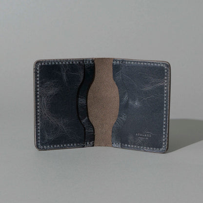 Bugs Moran in Slate Vintage, open, showing interior