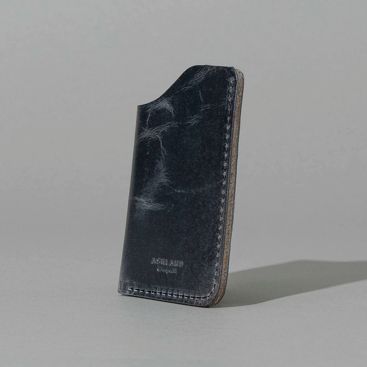 One-Shot Card Case in Slate Vintage, side profile view