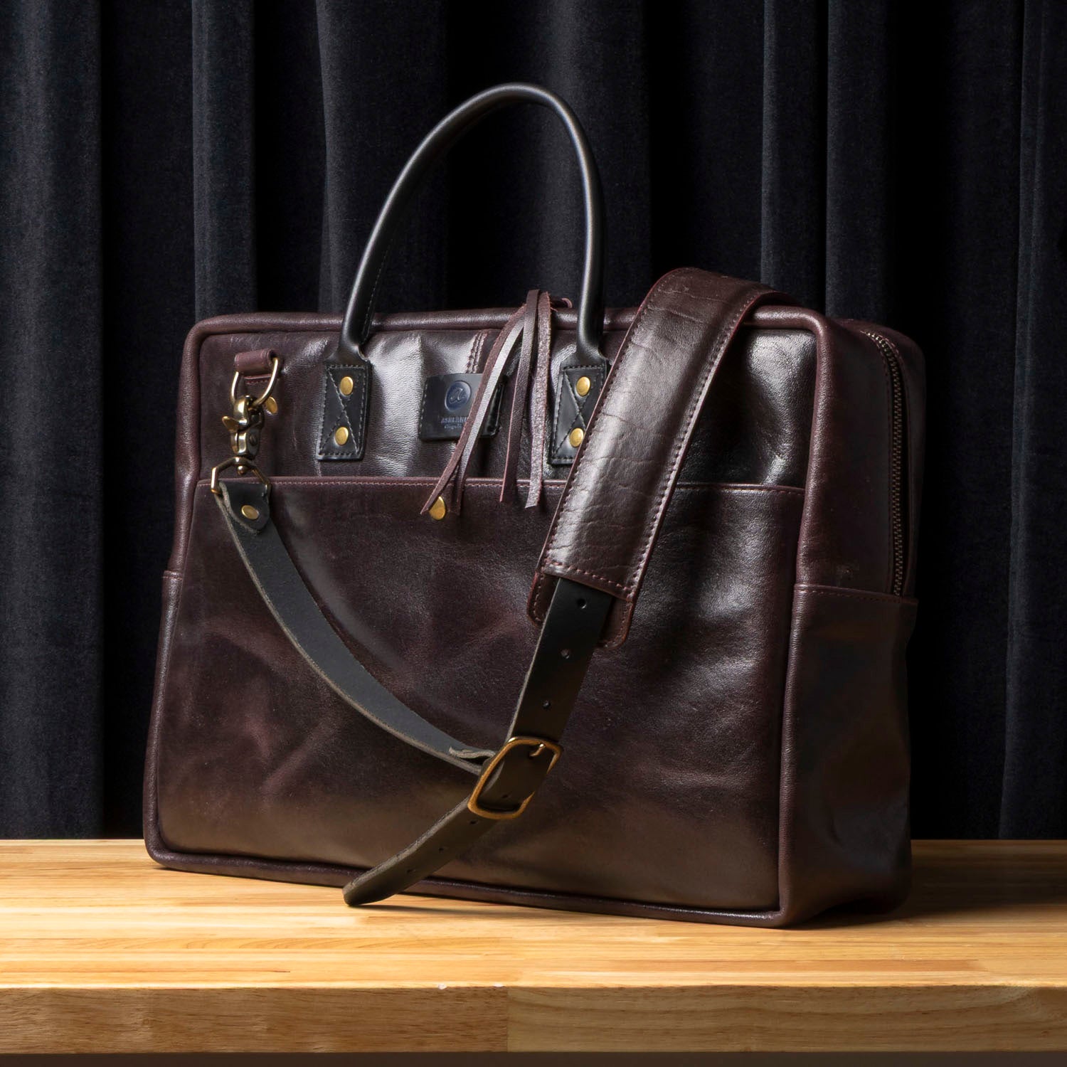 SAMPLE 16" Padded Laptop Briefcase