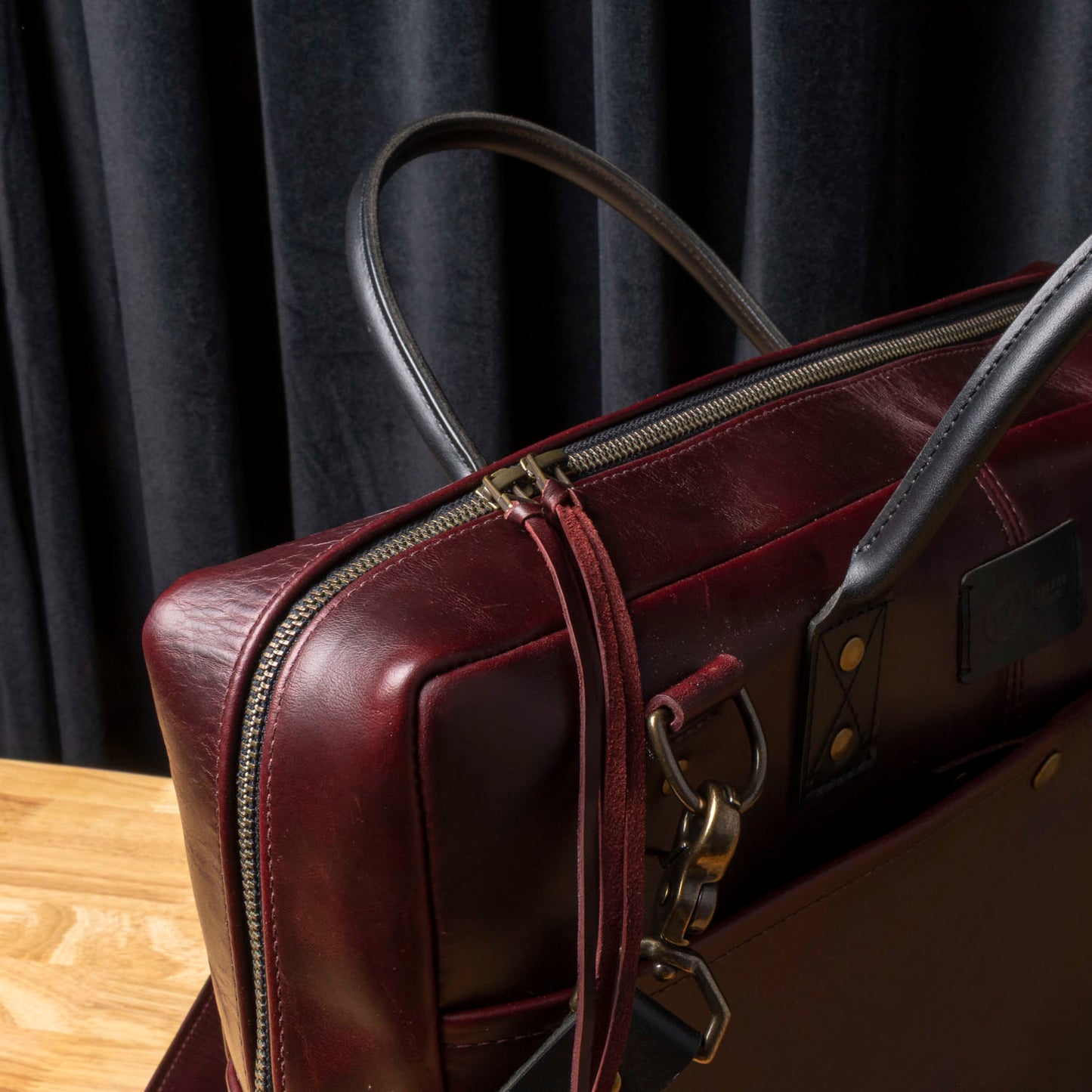 SAMPLE 16" UNLINED Laptop Briefcase