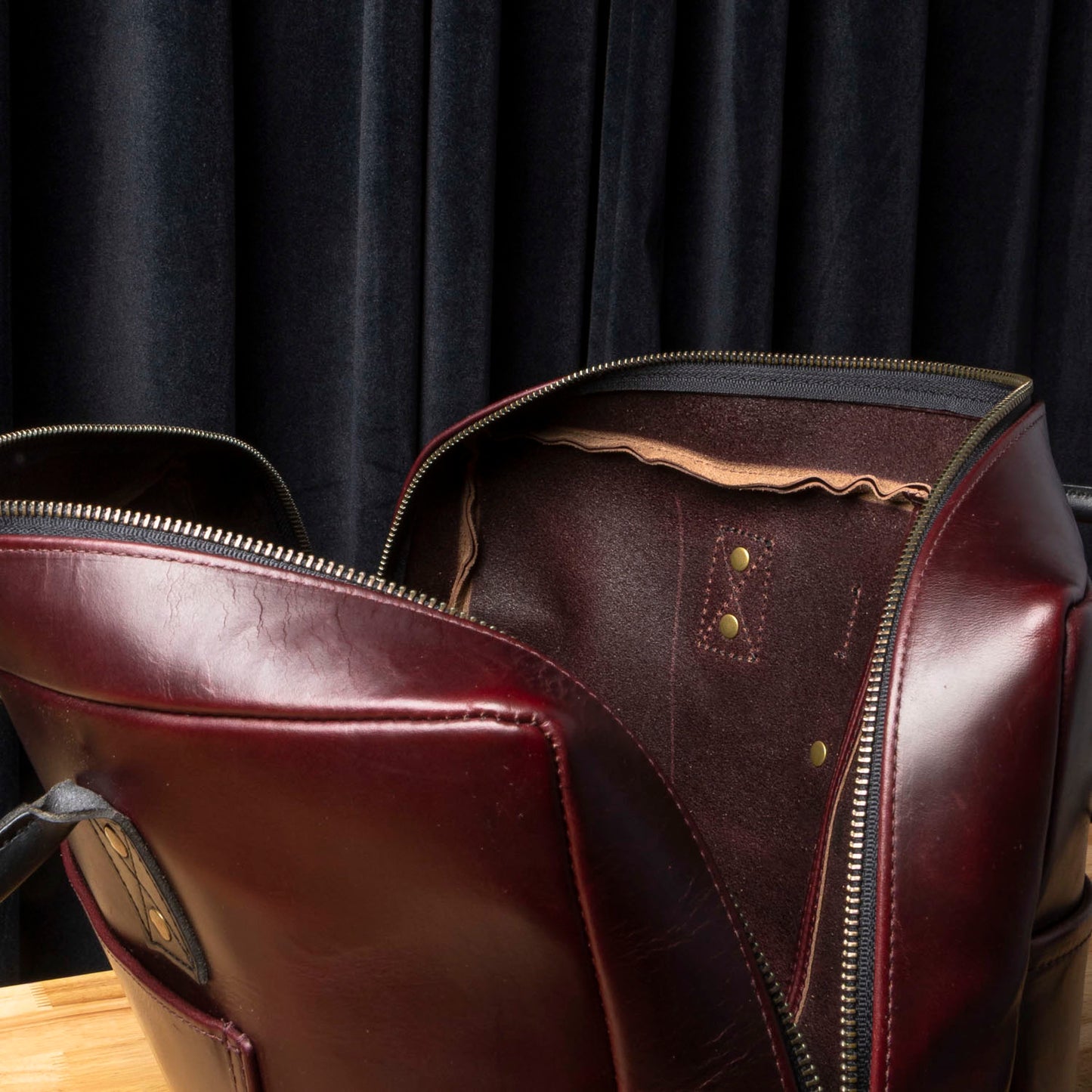 SAMPLE 16" UNLINED Laptop Briefcase