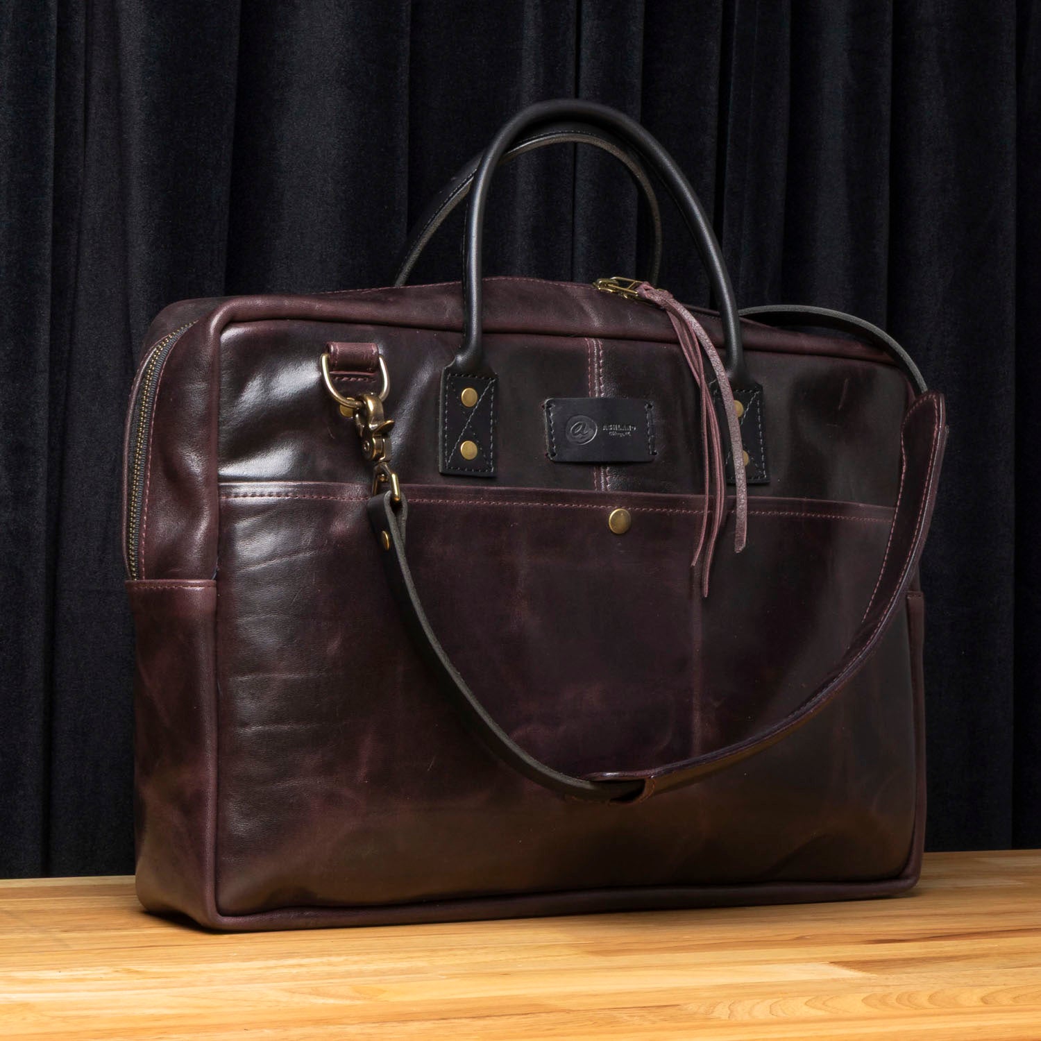 SAMPLE 16" Padded Laptop Briefcase