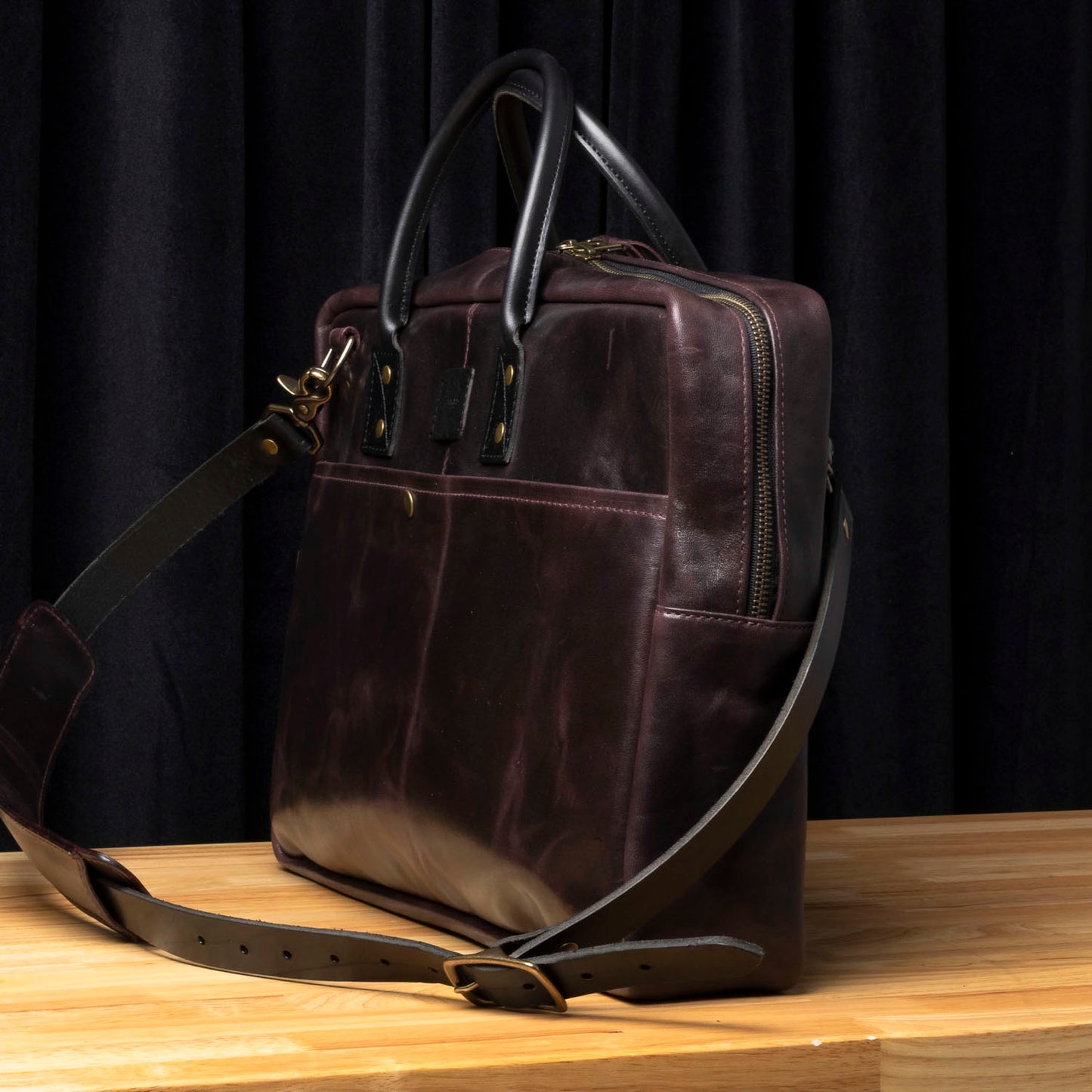 SAMPLE 16" Padded Laptop Briefcase