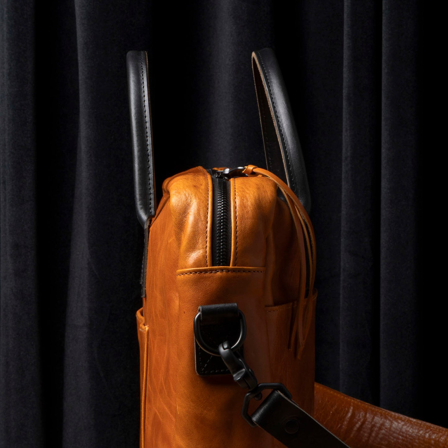 SAMPLE 16" Laptop Briefcase