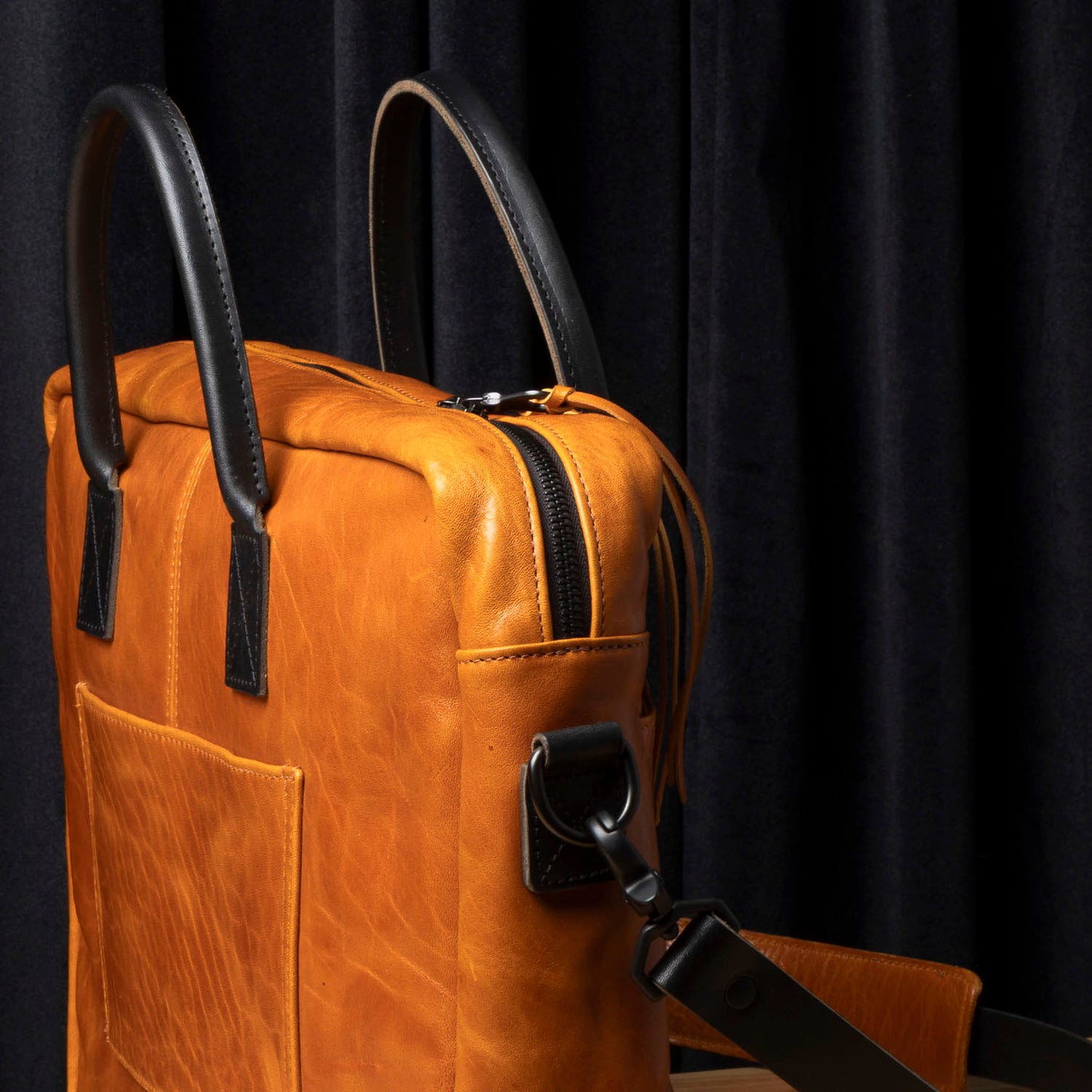 SAMPLE 16" Laptop Briefcase