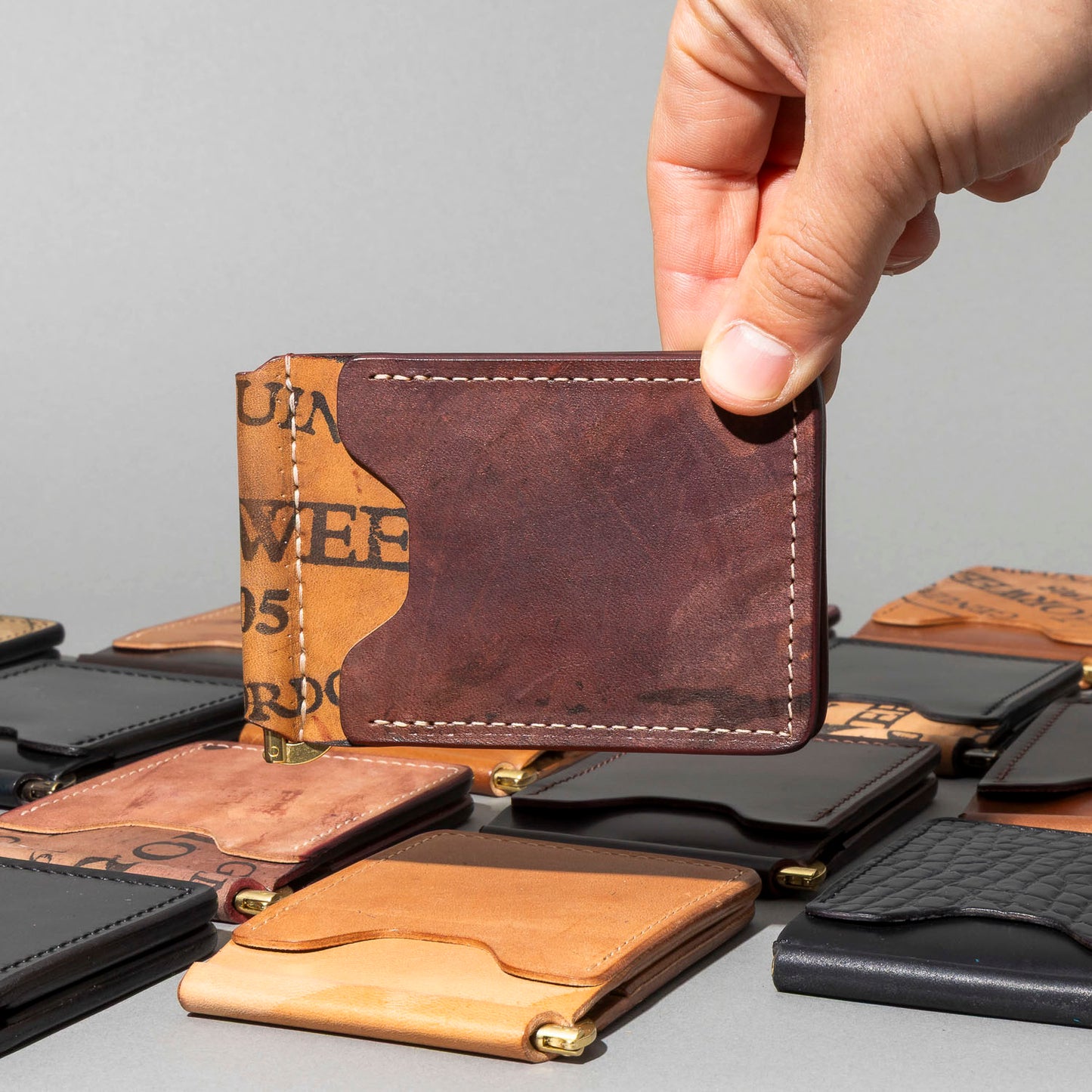 Shell Cordovan Mystery Capone Money Clip