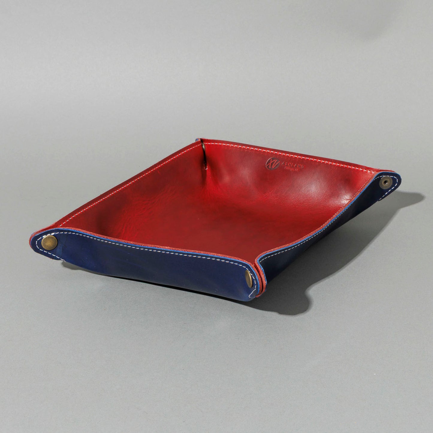 One-Off 2Tone XL Valet Tray