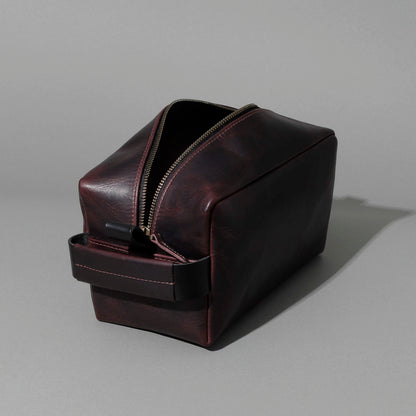 PREORDER The Classic Dopp Kit