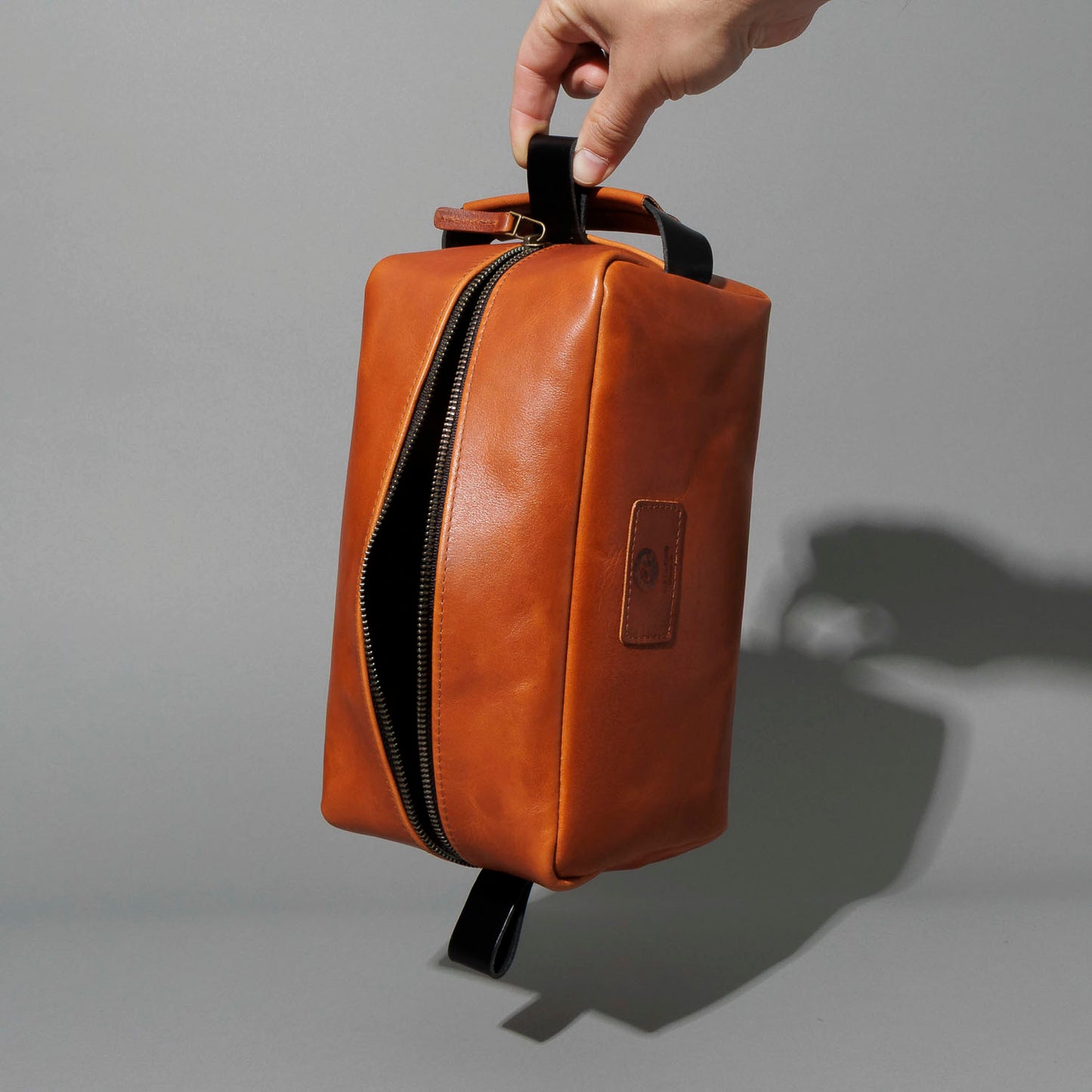 PREORDER The Classic Dopp Kit
