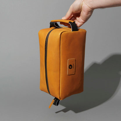 One-Off The Classic Dopp Kit