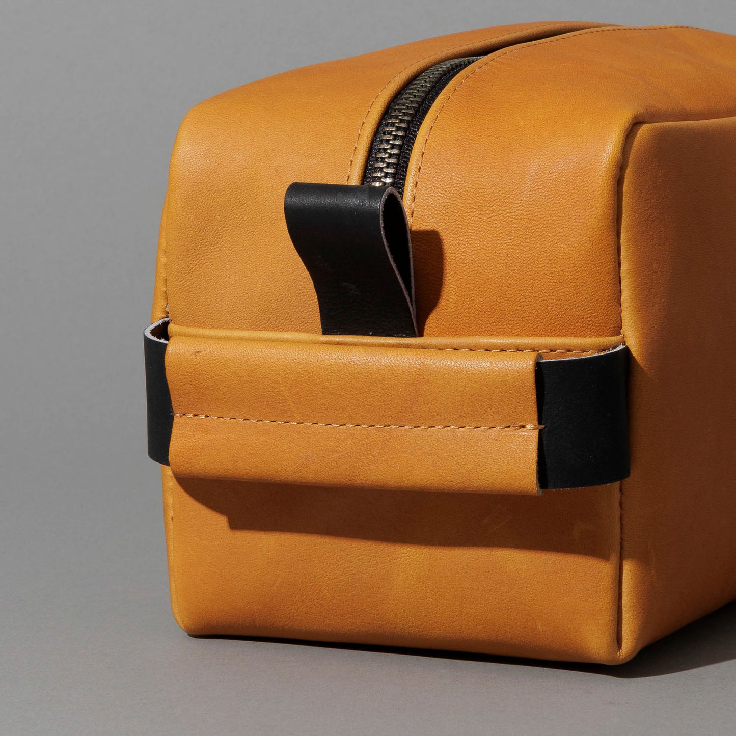 One-Off The Classic Dopp Kit