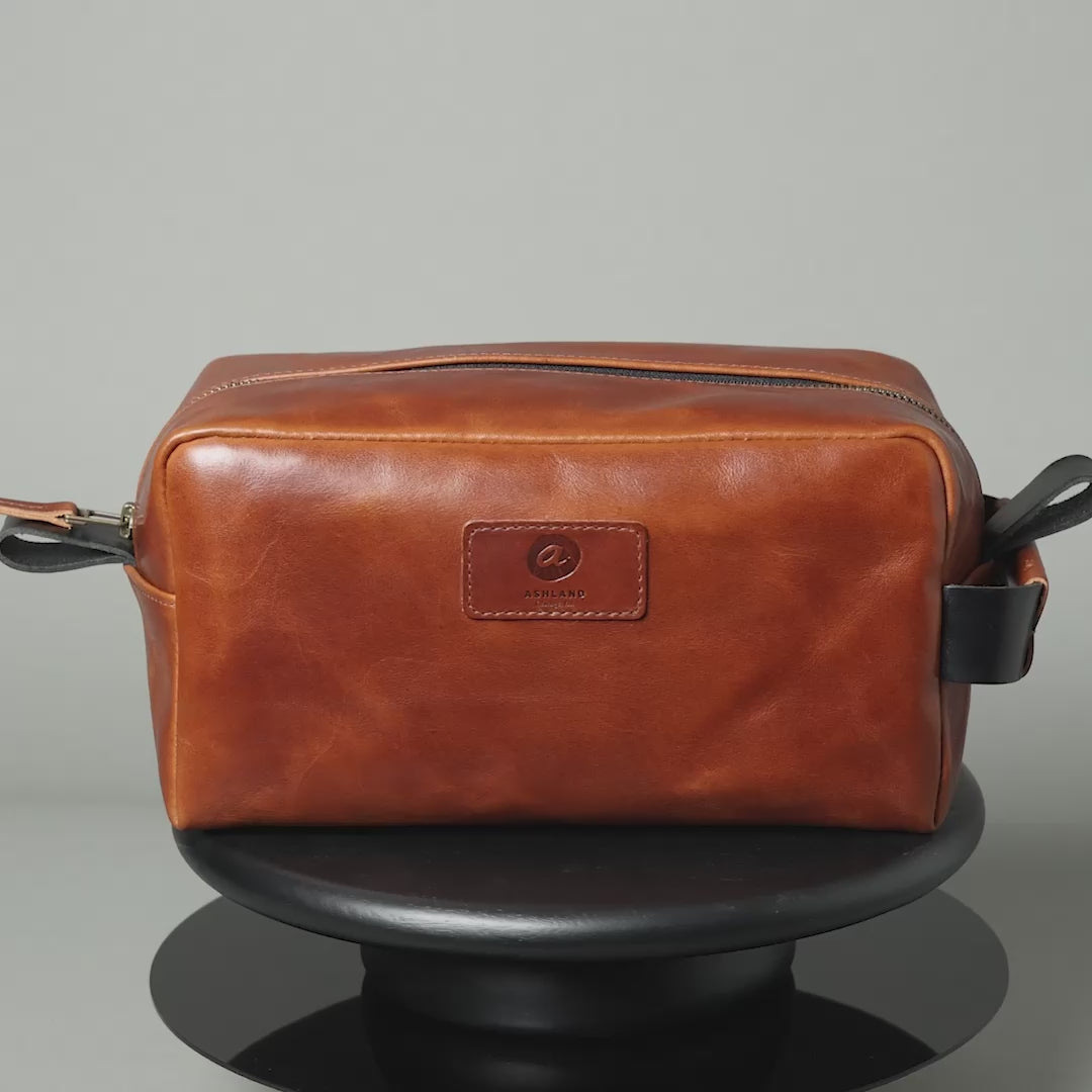PREORDER The Classic Dopp Kit