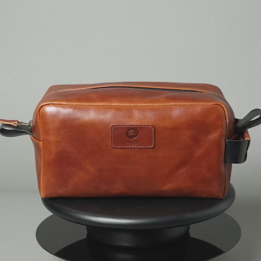 PREORDER The Classic Dopp Kit