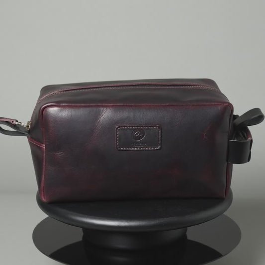 PREORDER The Classic Dopp Kit
