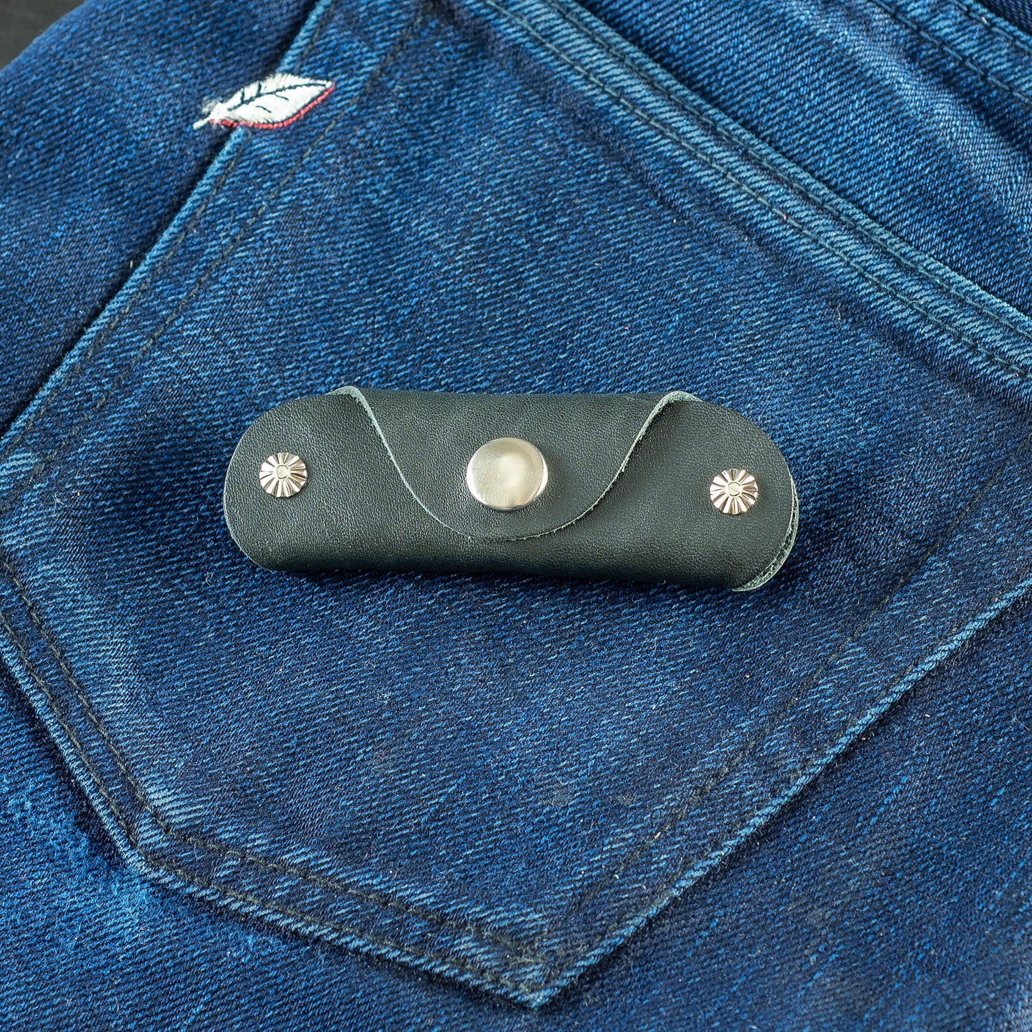 leather key holder
